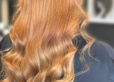 Elegant golden waves hairstyle at Simone Hair Artistry, Melbourne, Victoria, AU.