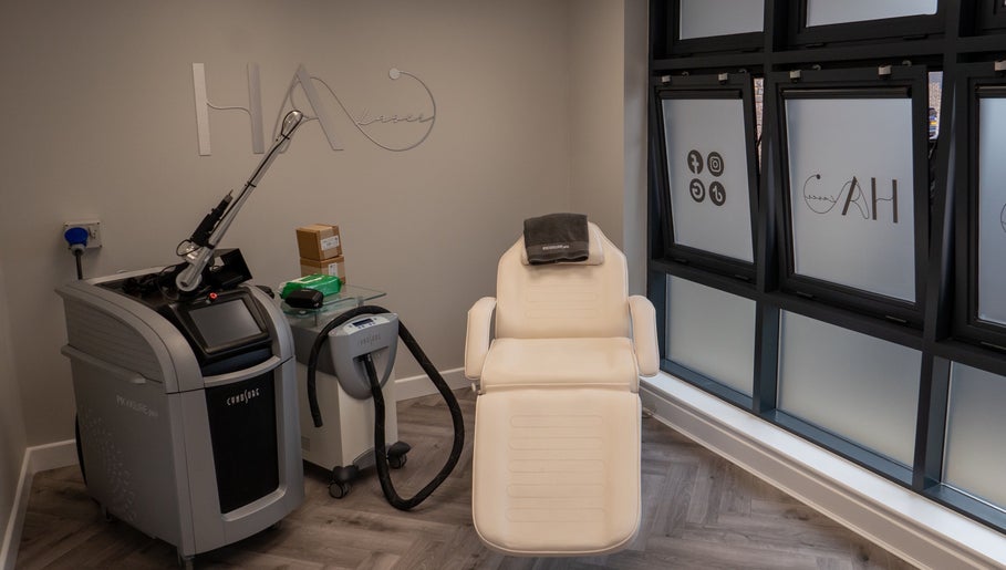 HA Laser and Skin Studio Southampton SO30 2AU therapy room in Hedge End, England, GB with advanced laser equipment.