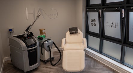 HA Laser and Skin Studio Southampton SO30 2AU therapy room in Hedge End, England, GB with advanced laser equipment.