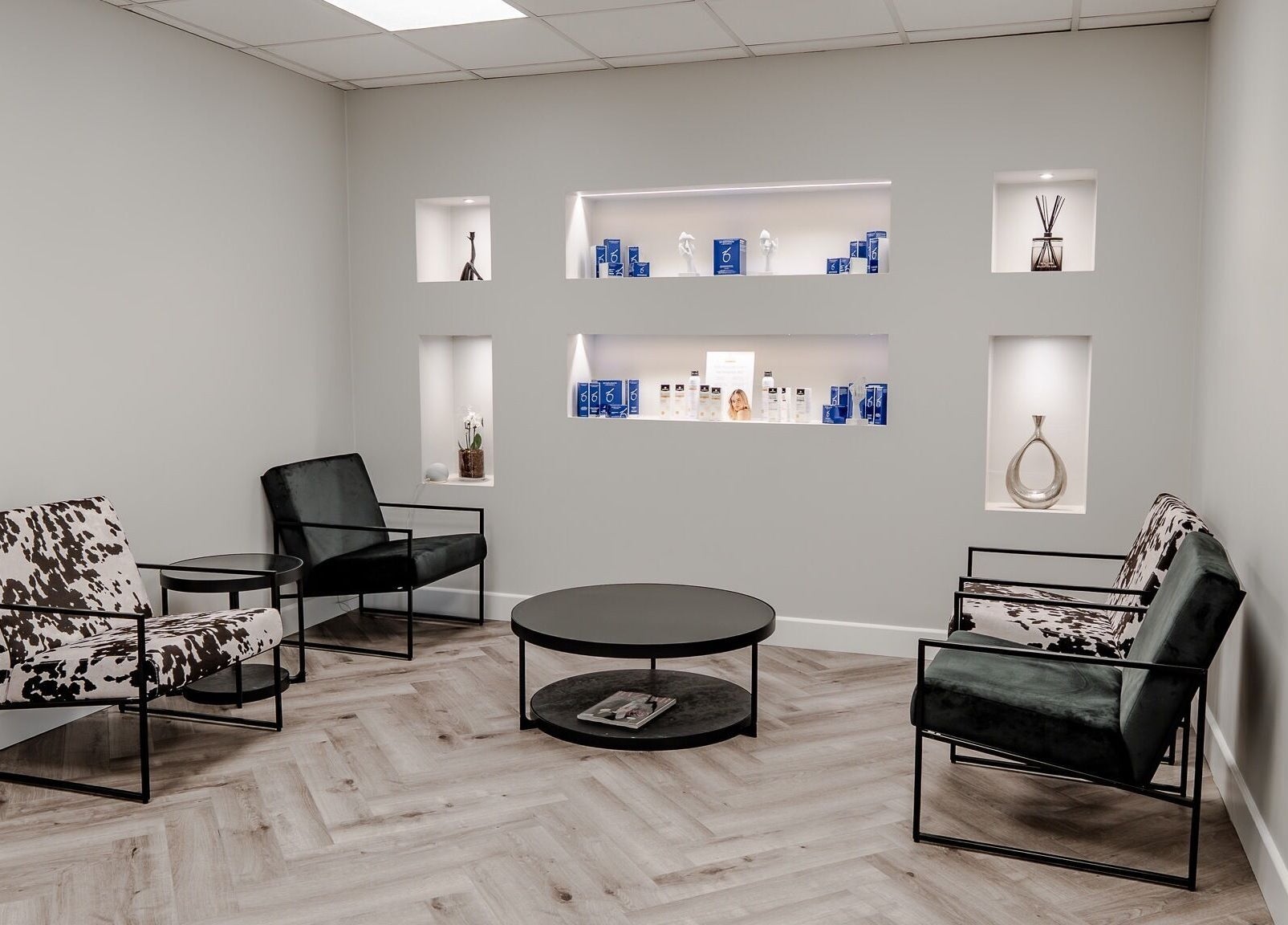 Modern waiting area at HA Laser and Skin Studio Southampton SO30 2AU, Hedge End, England, GB, featuring sleek decor.