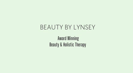 BEAUTY BY LYNSEY
