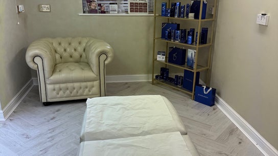 Karen Brereton Aesthetics