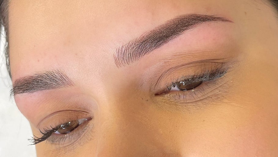 Perfectly shaped eyebrows at AE Clinics - Abigael Eva in Colchester, England, GB, showcasing expert care.
