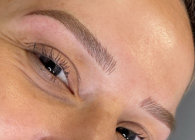Beautifully shaped eyebrows at AE Clinics (Sudbury), Sudbury, England, GB enhancing facial beauty.
