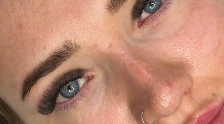 Boss Brows and Aesthetics