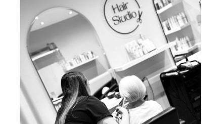 Hair Studio