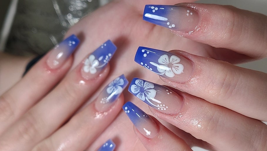 Venus Beauty Nails & Tattoos image 1