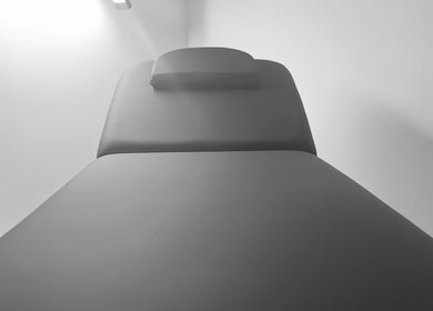 Modern treatment bed at Sculpt and Shape Kent Skin & Body Clinic, Kings Hill, England, GB.