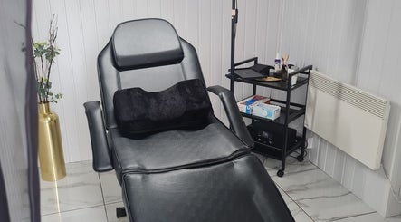 Finest Touch Cosmetic Enhancement Clinic
