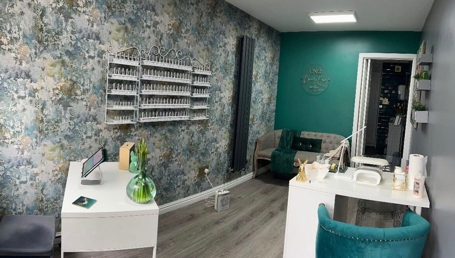 CNG Beauty Bar image 1