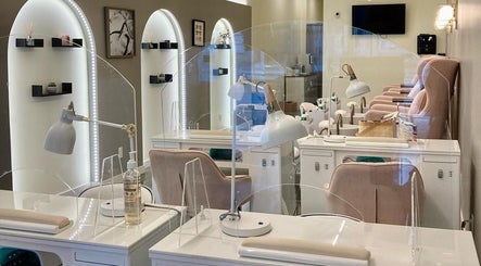 Lish Beauty Spa - Moose Jaw