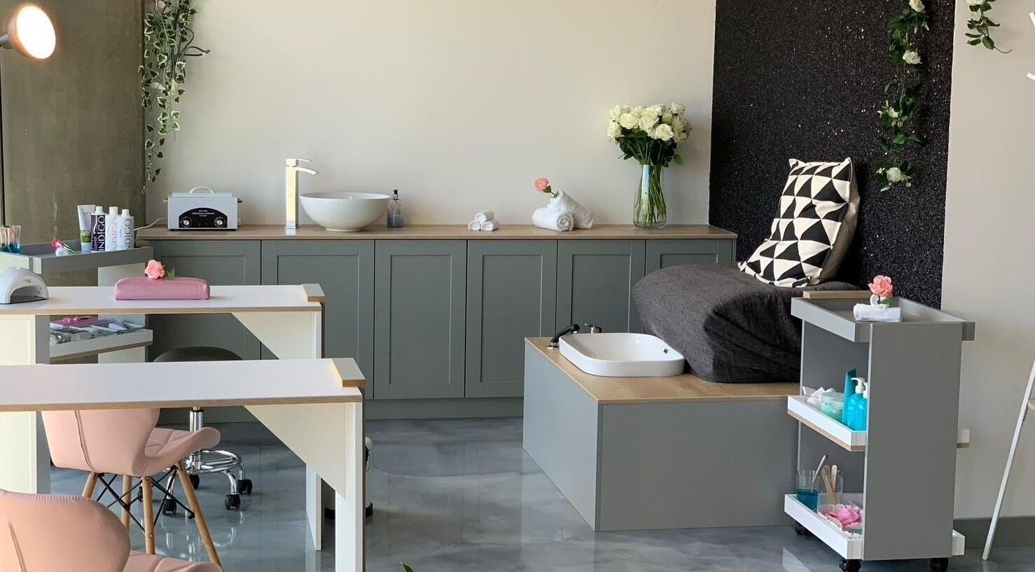 Calm beauty area at Rush&RyDeptford (Trading as London Mode Beauty), London, England, GB.