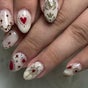 Tee (DOT) Nail Bar