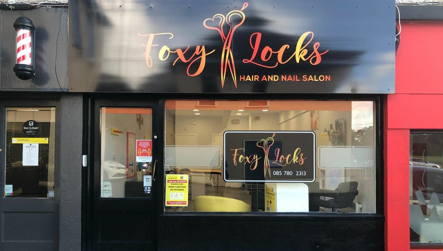 Foxy Locks Hair Salon image 1