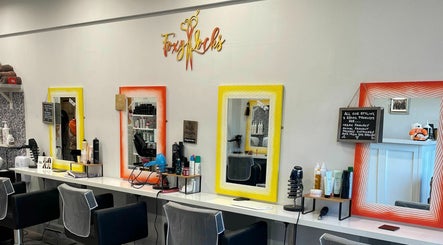 Foxy Locks Hair Salon image 3