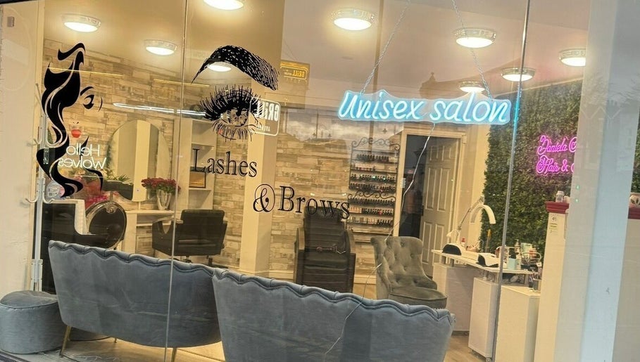 Daniela Beauty Salon image 1