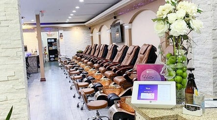 Butterfly Nail Bar afbeelding 2