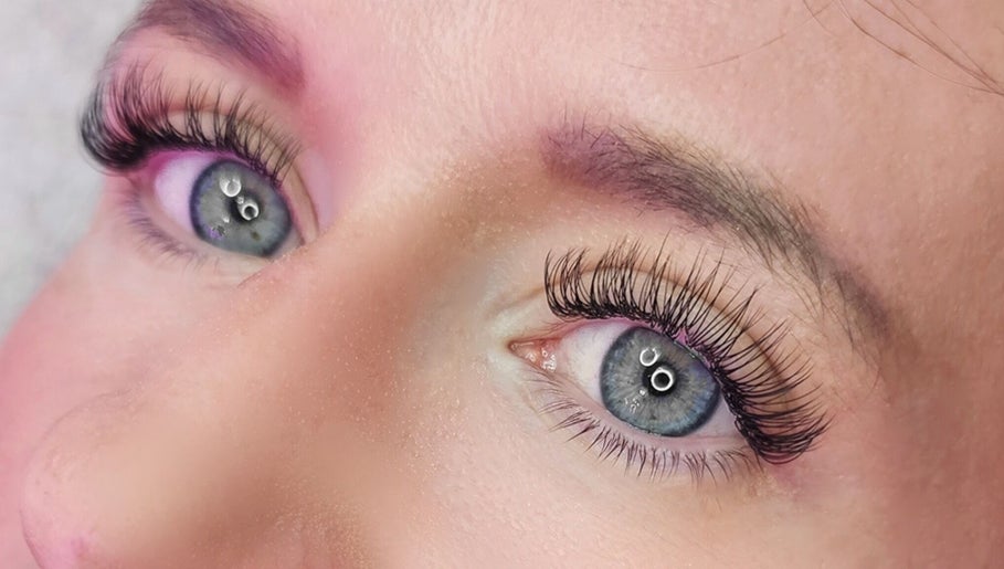 Lashes by Ash imagem 1