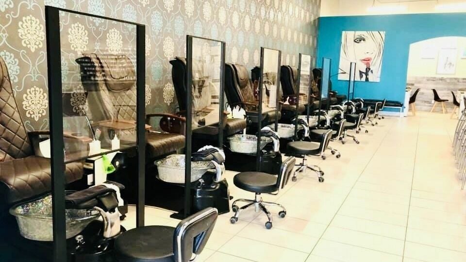 Glade salon 2025