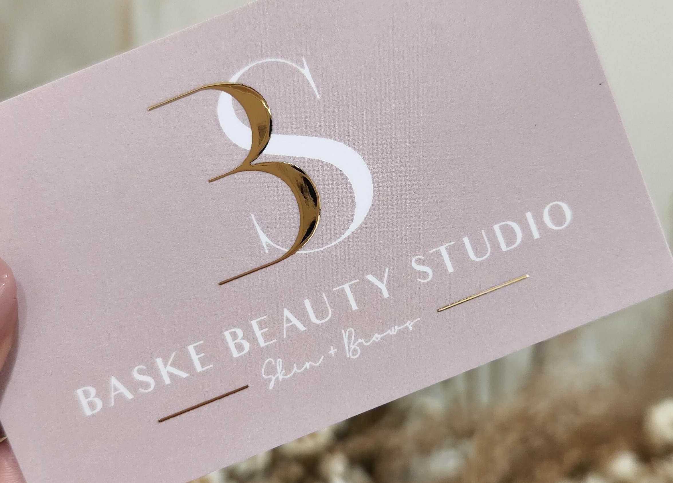 Elegant business card for Baske Beauty Studio, Giralang, Australian Capital Territory, AU.
