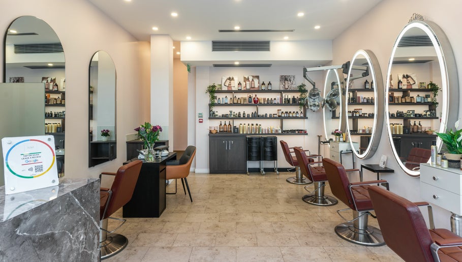 Yoso Hair Salon, bilde 1