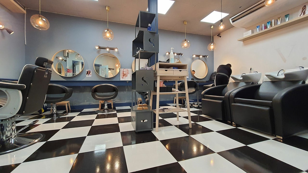 Barbershops Near Me in Lisle  Find Best Barbers Open Near You!