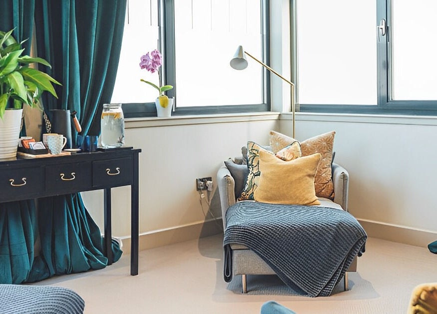 Cozy lounge area at Spa on the Hill, North Berwick, Scotland, GB, with elegant decor and natural light.