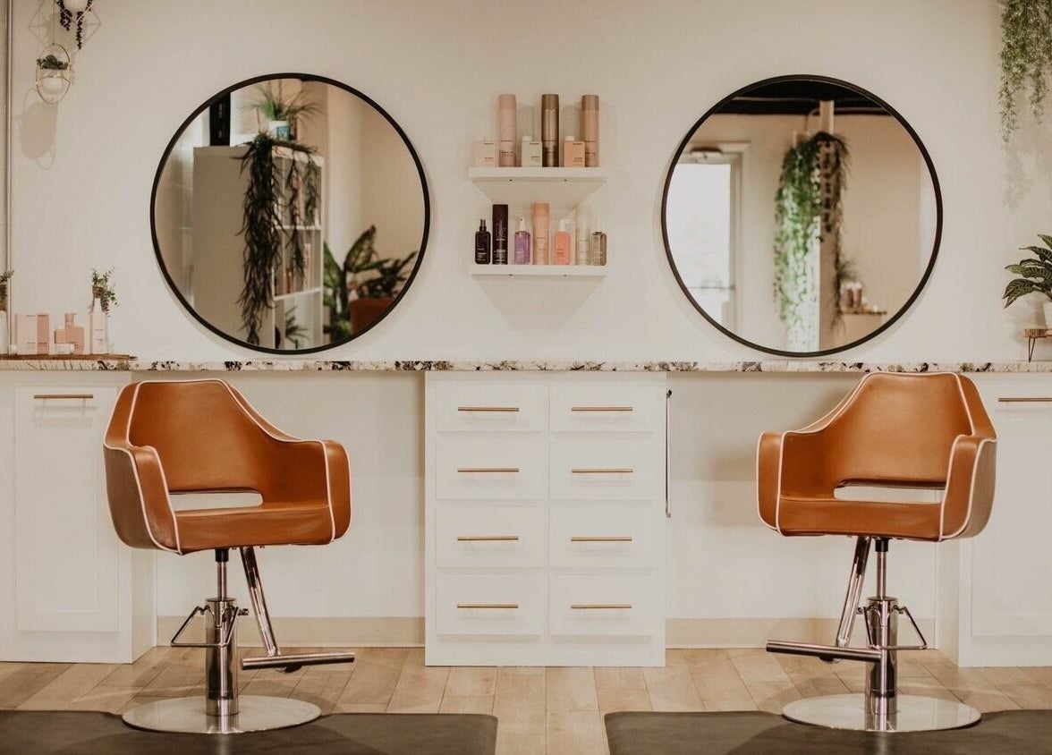 Elegant styling chairs at Whitefox Styling in Amarillo, Texas, US with modern mirrors and decor.