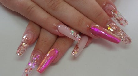 Debonair Nails billede 2