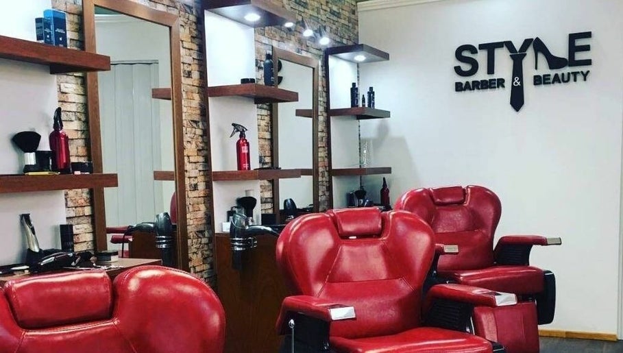 Style Barber & Beauty image 1