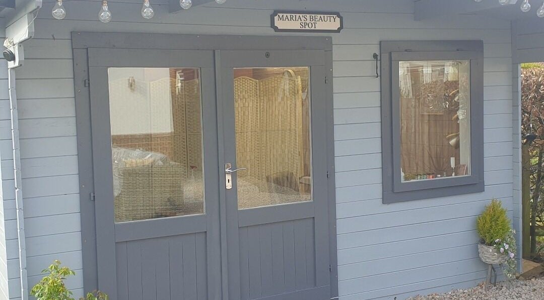 Charming exterior of Maria's Beauty Spot in Spilsby, England, GB, showcasing a quaint facade and inviting entrance.