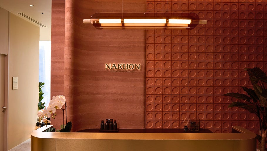 Nakhon Spa & Massage Bangkok - Empshere image 1