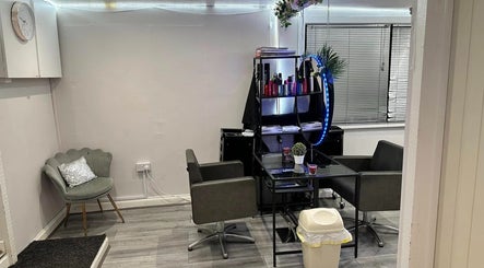 Vanilla Salon