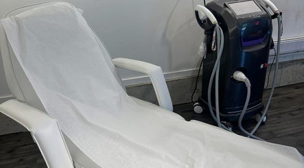 Voko Beauti in Chilliwack, BC offers modern beauty treatments with luxury spa chairs and advanced laser machines.