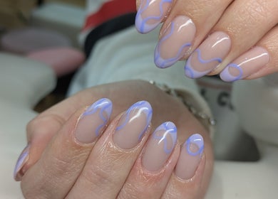 Intricate lavender swirl nail art at Kristy Does Nails (Formerly The Beauty Witch), Melbourne, Victoria, AU.