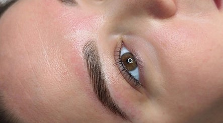 Natasha Carr Advanced Beauty image 3