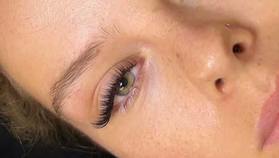 Taylak Beauty image 1
