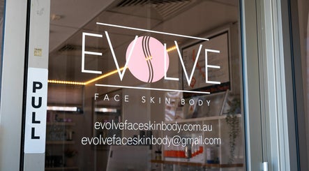 Evolve Face Skin Body | Carine Skin and Injectables Clinic slika 3