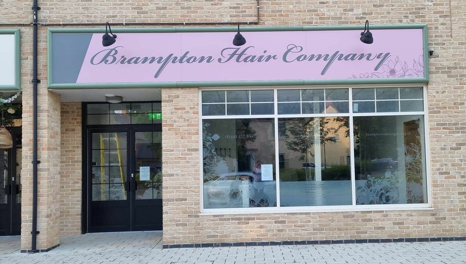 Image de Brampton Hair Company LTD 1