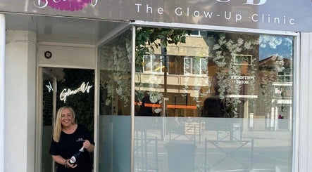 The Glow Up Clinic (Bespoke Beauty by ACB) image 2