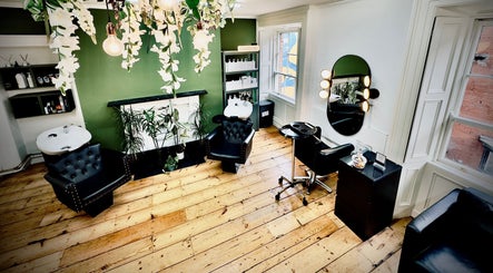 Rendy Hair Salon Bild 3