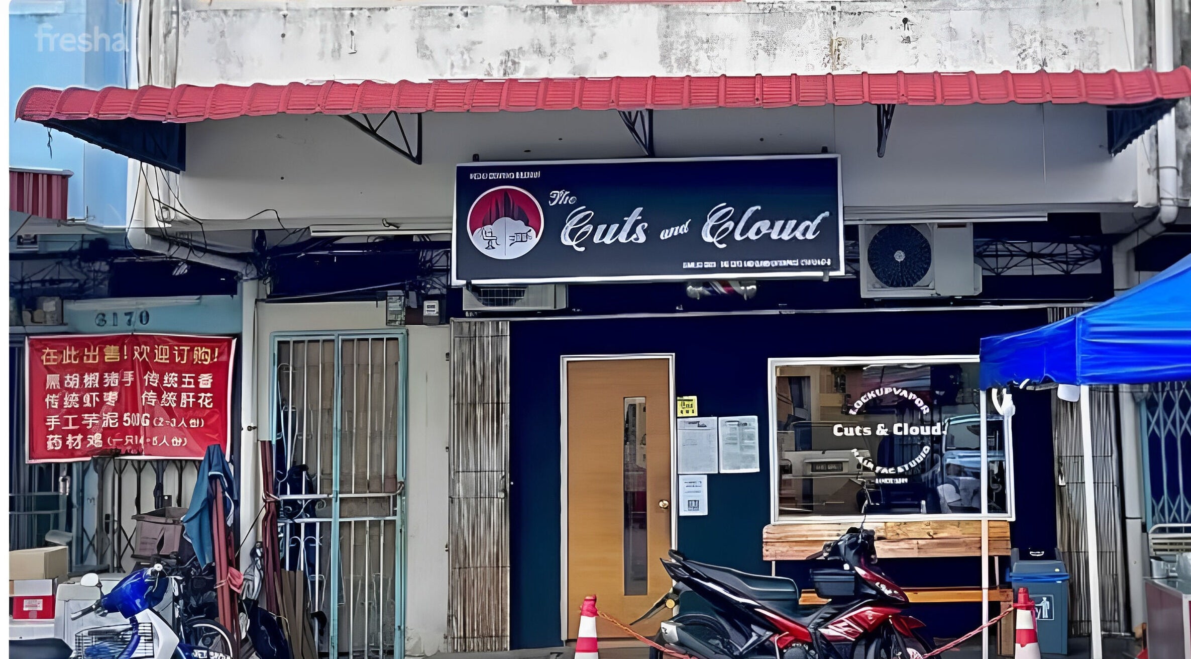 Entrance of Cuts & Cloud Damai in Pontian, Johor, MY, showcasing the stylish storefront and signage.