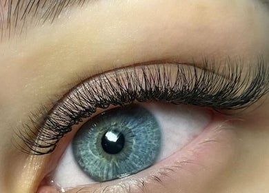 Close-up of lush eyelashes at The London Dolls Aesthetics, London, England, GB.