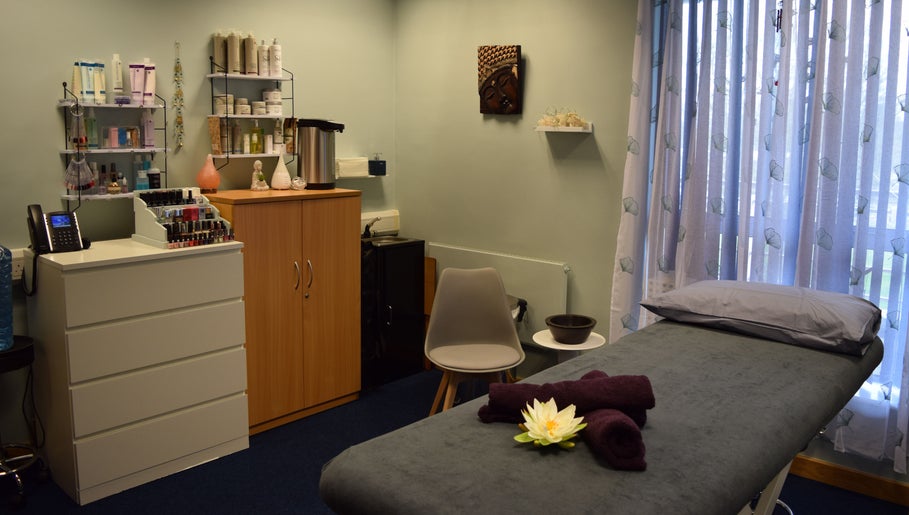 Vickie Wood Holistic Therapies, bild 1