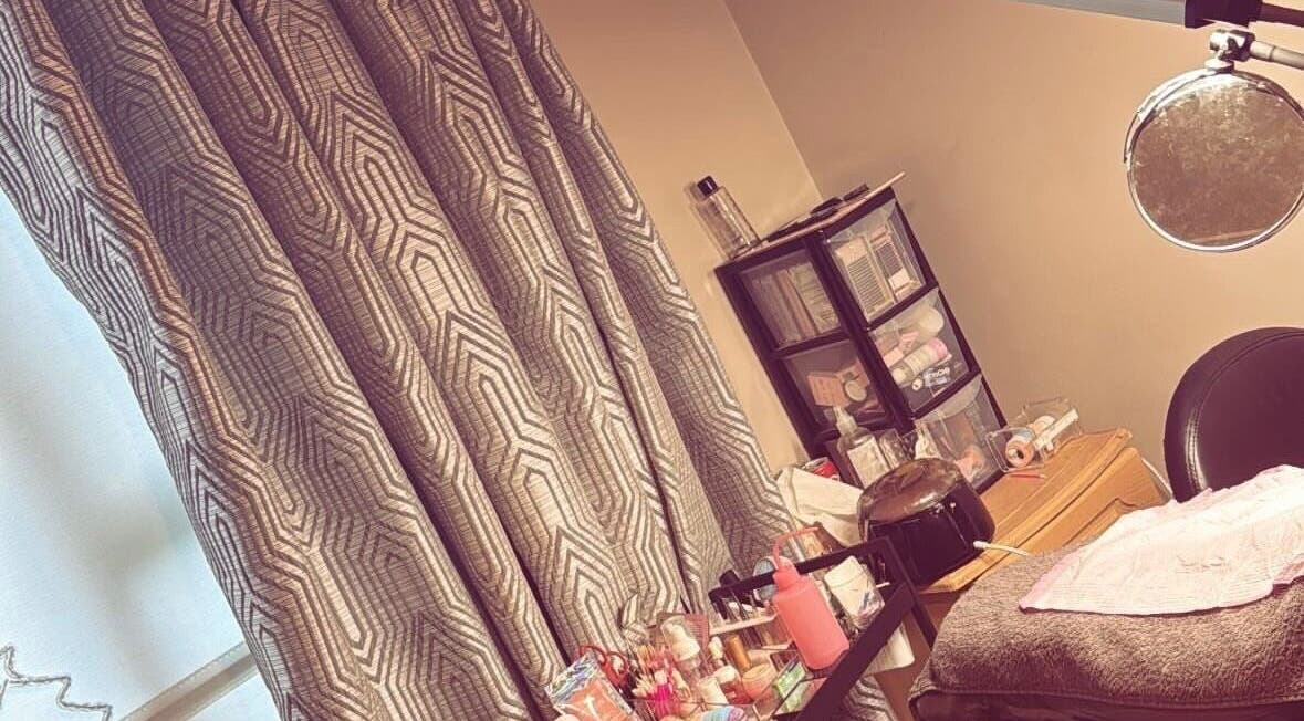 Beauty station at Backlashedbeautyx, County Donegal, County Donegal, IE, showcasing tools and decorative elements.