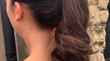 صورة Hannah Evelyn Hair 2
