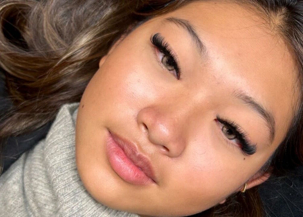 Close-up of eyelash extensions at Dolled Upleeds, Morley, England, GB, showcasing voluminous lashes.