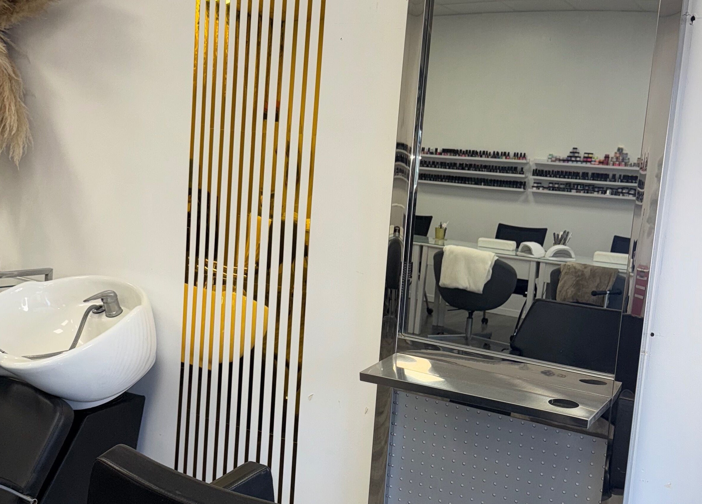 Modern interiors at CJP Nail And Beauty Bar, Havant, England, featuring sleek salon chairs and decor.