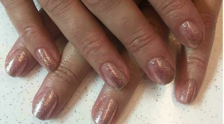 Allsorts beauty and nails  image 2