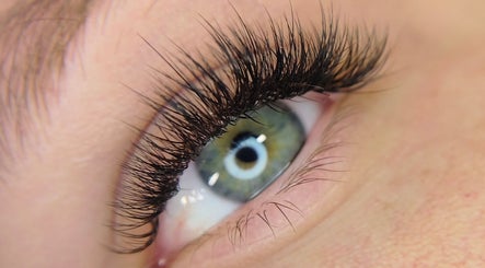 Lashes by Jodene